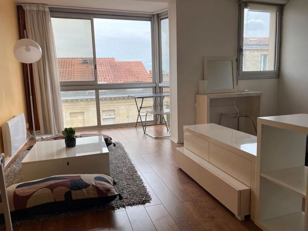 Location Bordeaux Appartement 6a3116a8ade5