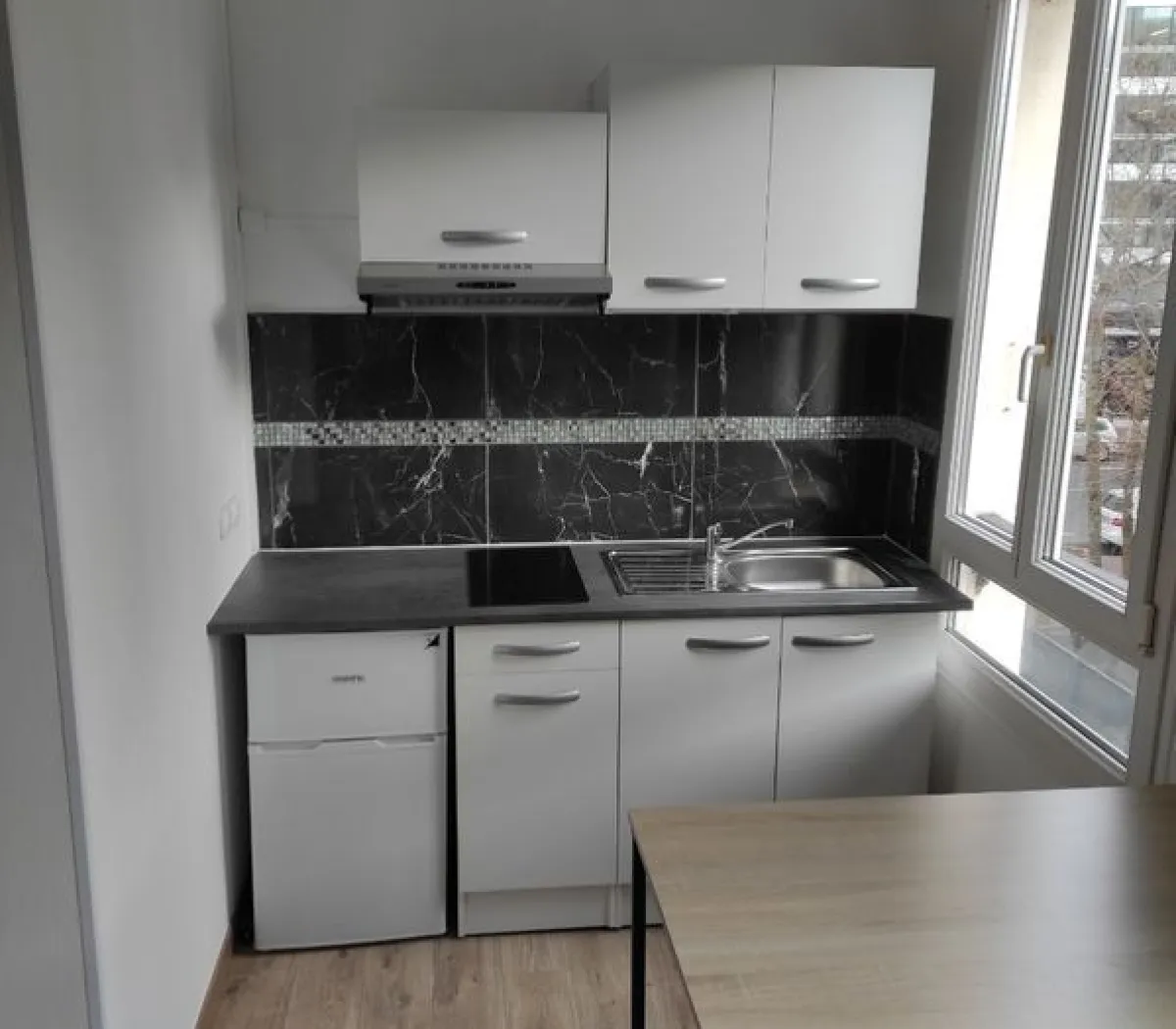 Location Issy-les-Moulineaux Appartement 6a311ba55aa4