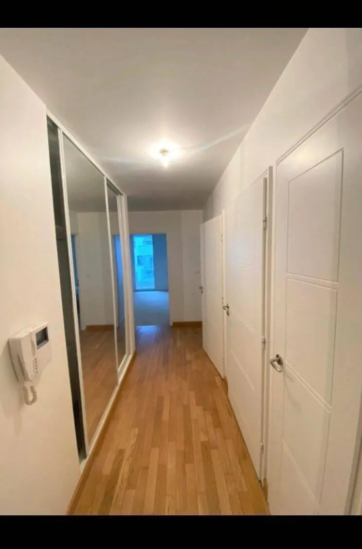 Location Issy-les-Moulineaux Appartement 6a311c2a57a0