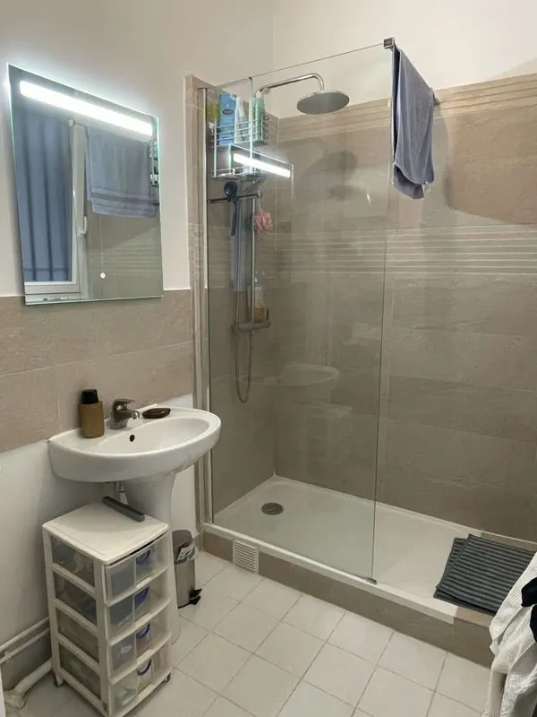 Location Paris Appartement 6a311fbf52b8