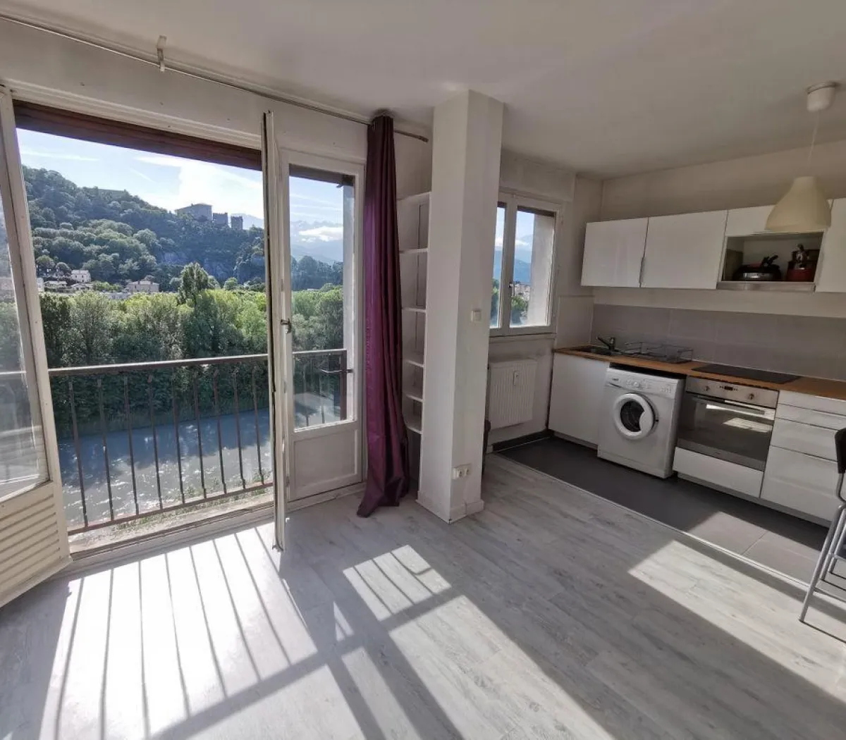 Location Grenoble Appartement 6a3140eacf93
