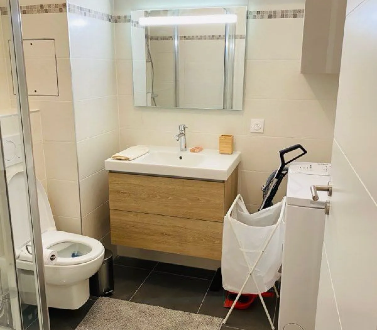 Location Levallois-Perret Appartement 6a31d2fba5a5