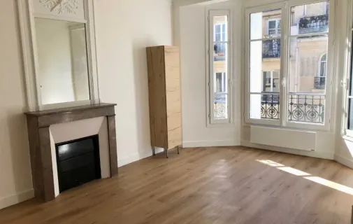 Location Paris Appartement 6a31e413257d