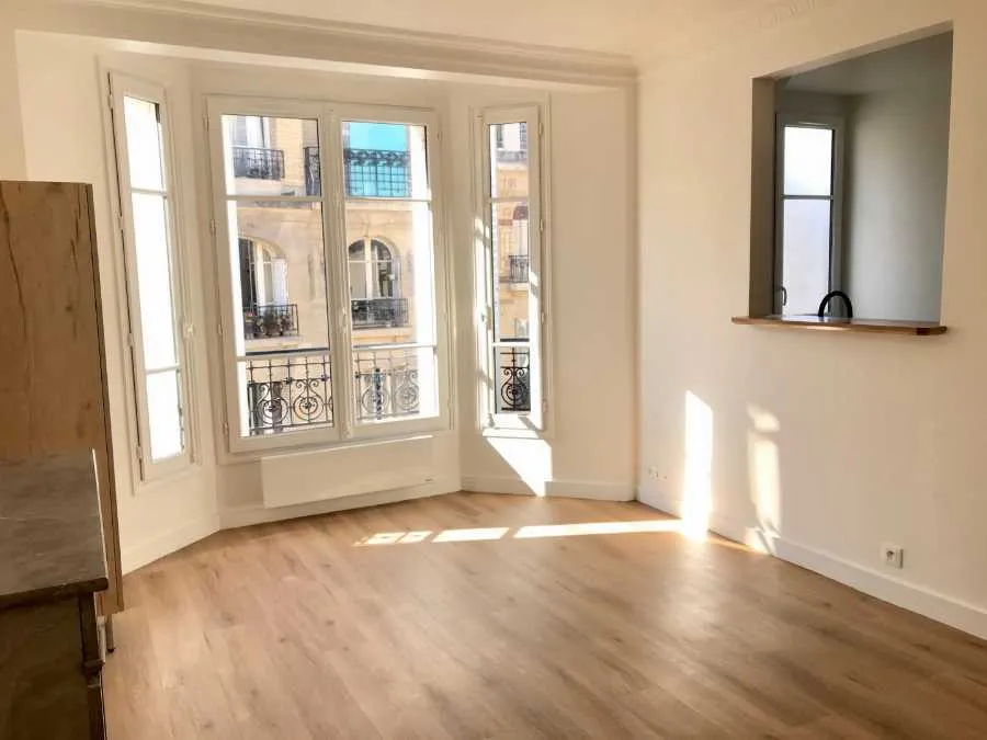 Location Paris Appartement 6a31e413257d