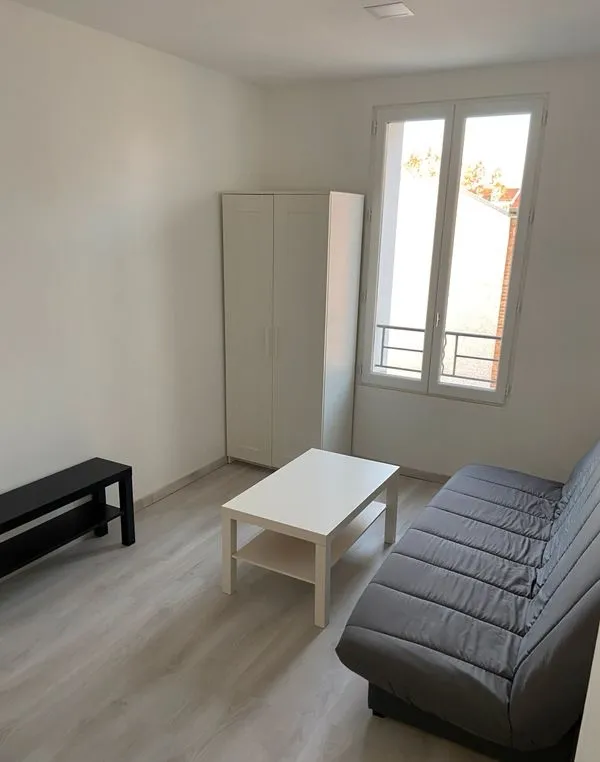 Location Montreuil Appartement 6a31e5b950e1
