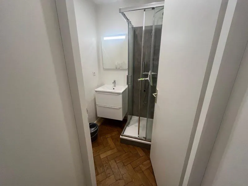 Location Lyon Appartement 6a3298eda0bc