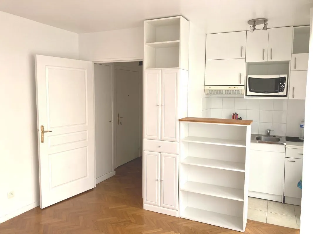 Location Issy-les-Moulineaux Appartement 6a3315220f6d