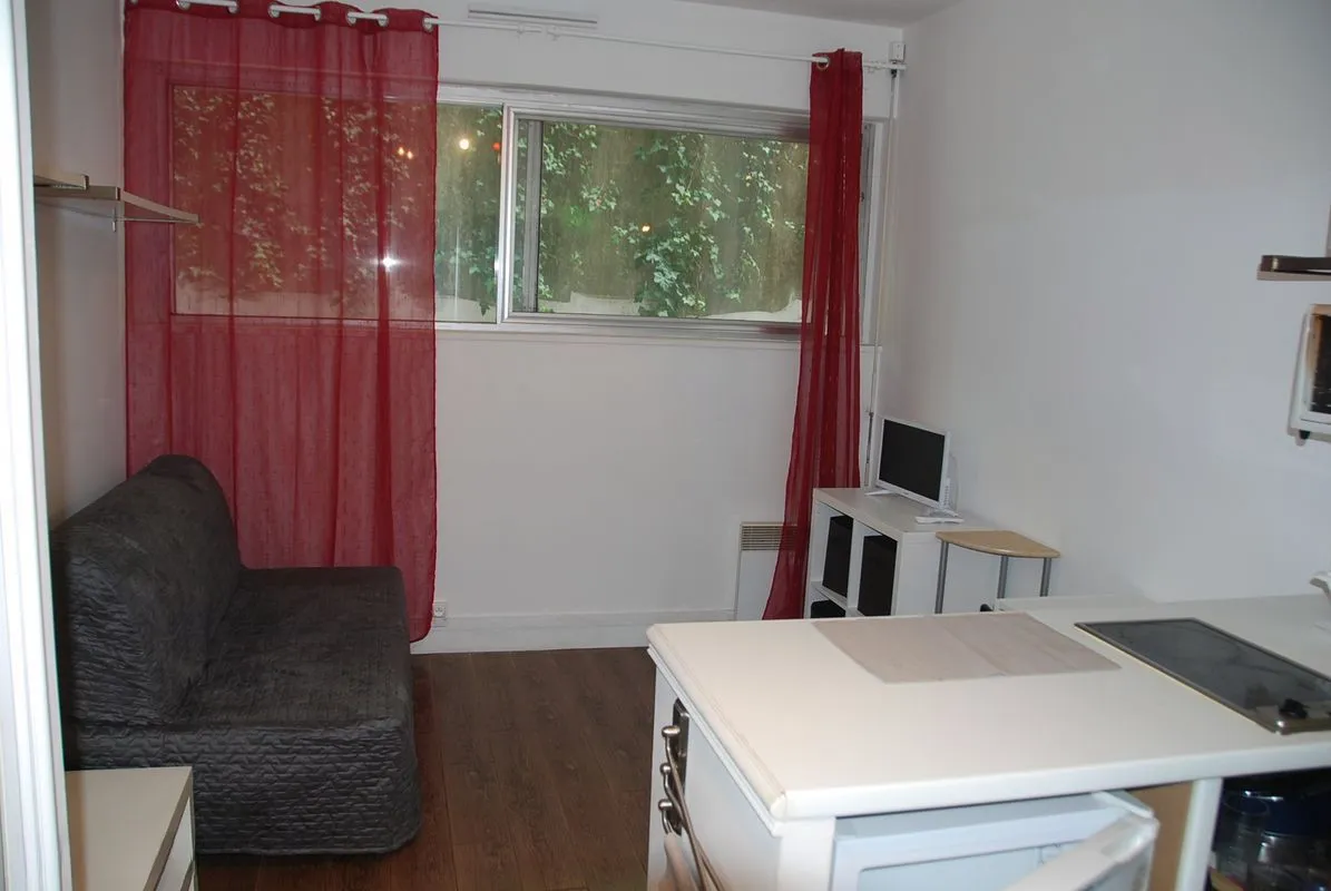 Location Ville-d'Avray Appartement 6a331671e9d9