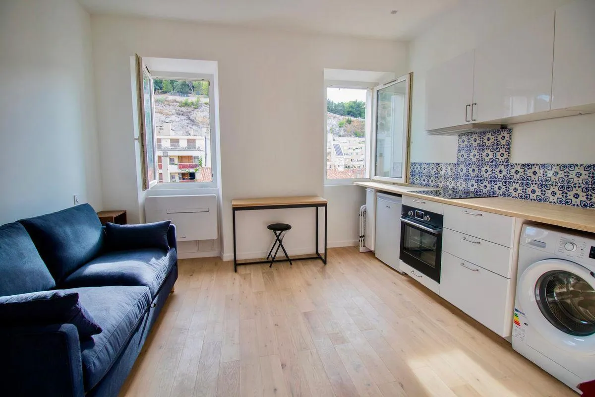 Location Marseille Appartement 6a33c3604350