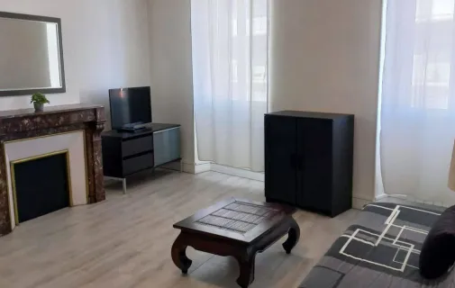 Location Bordeaux Appartement 6a3539eb4fad
