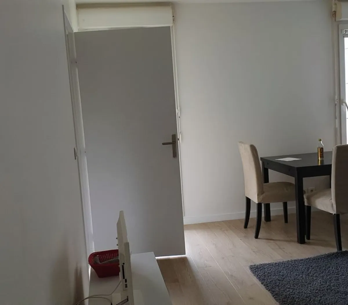 Location Suresnes Appartement 6a35548a8c28