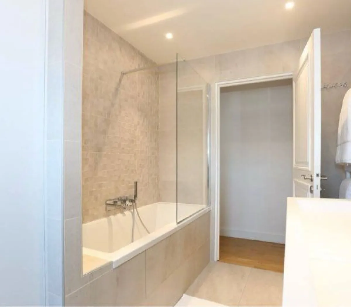 Location Paris Appartement 6a384ed5a6d8