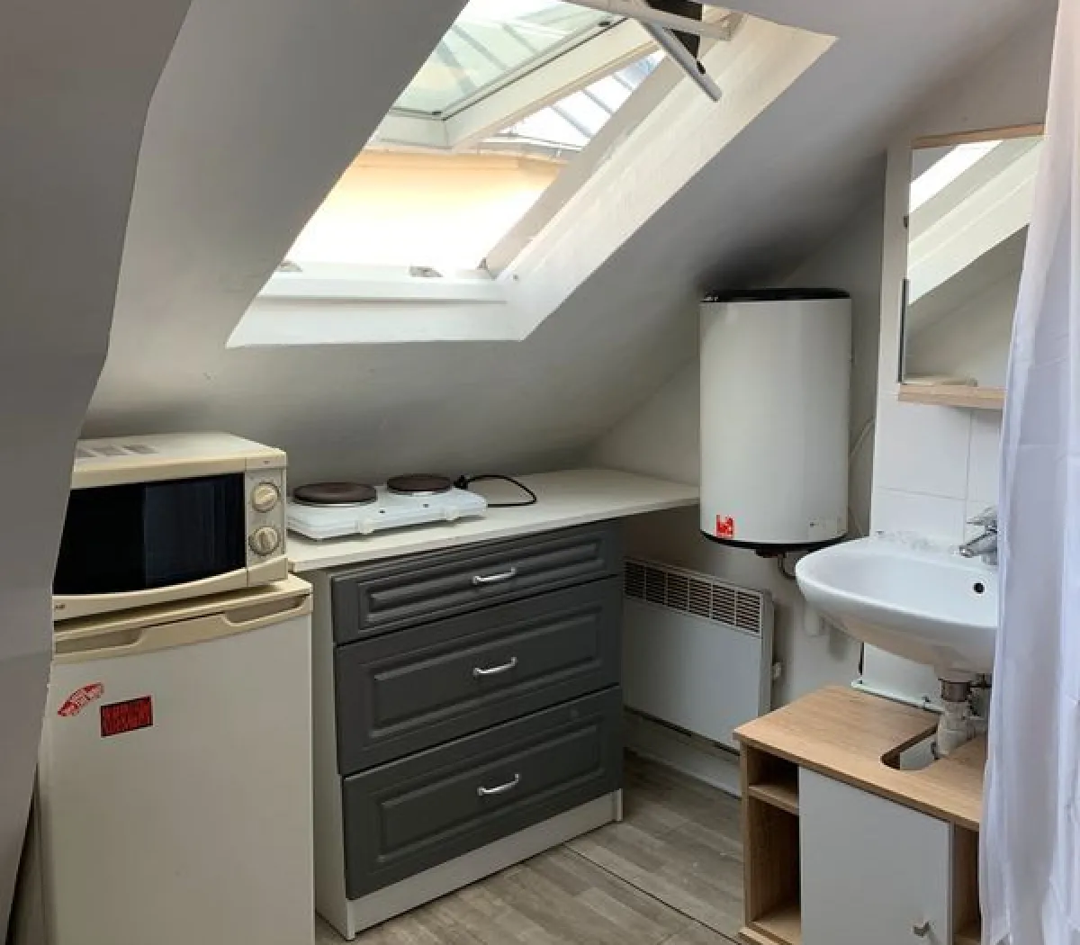 Location Paris Appartement 6a3852f0b8f4