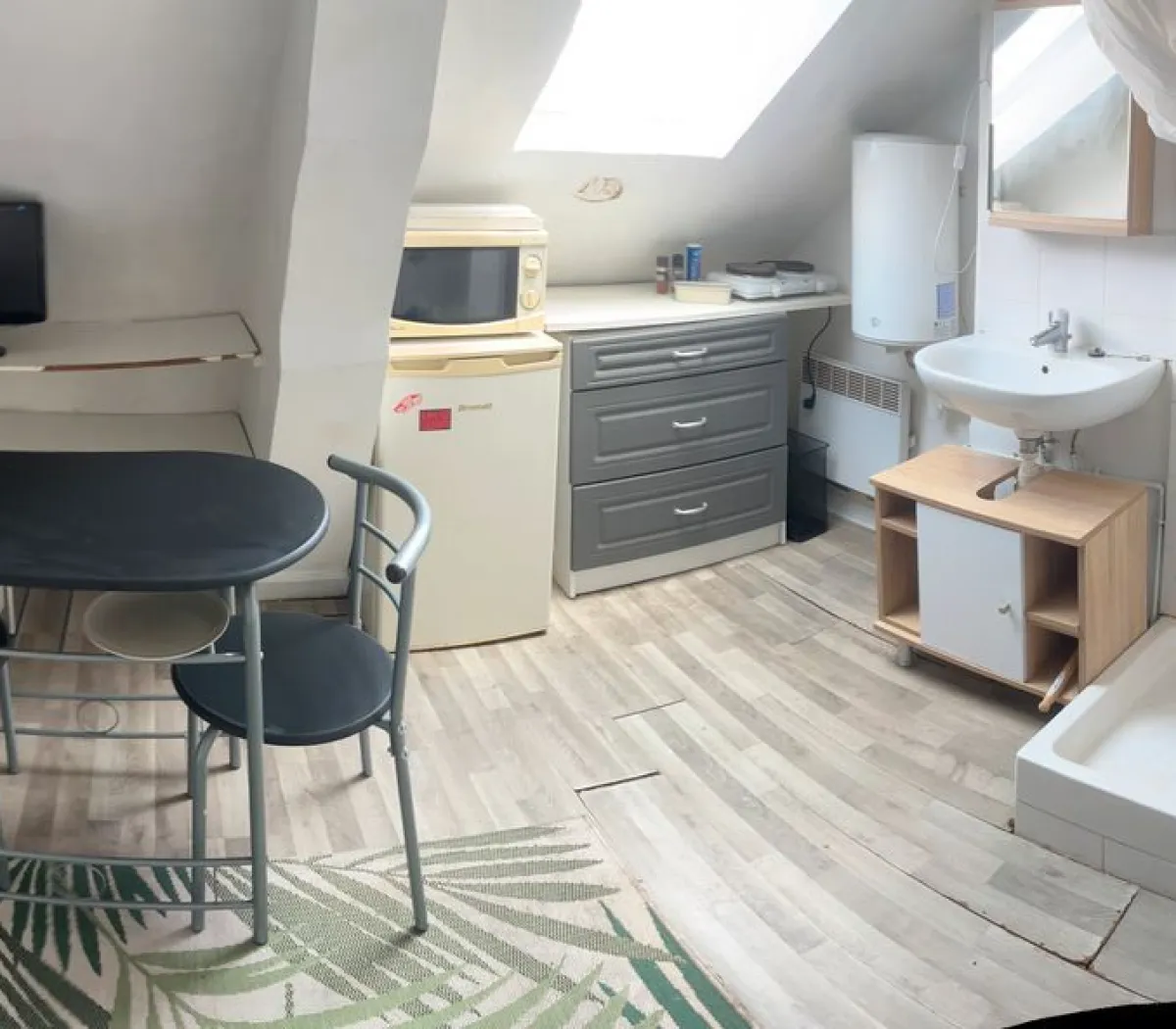 Location Paris Appartement 6a3852f0b8f4