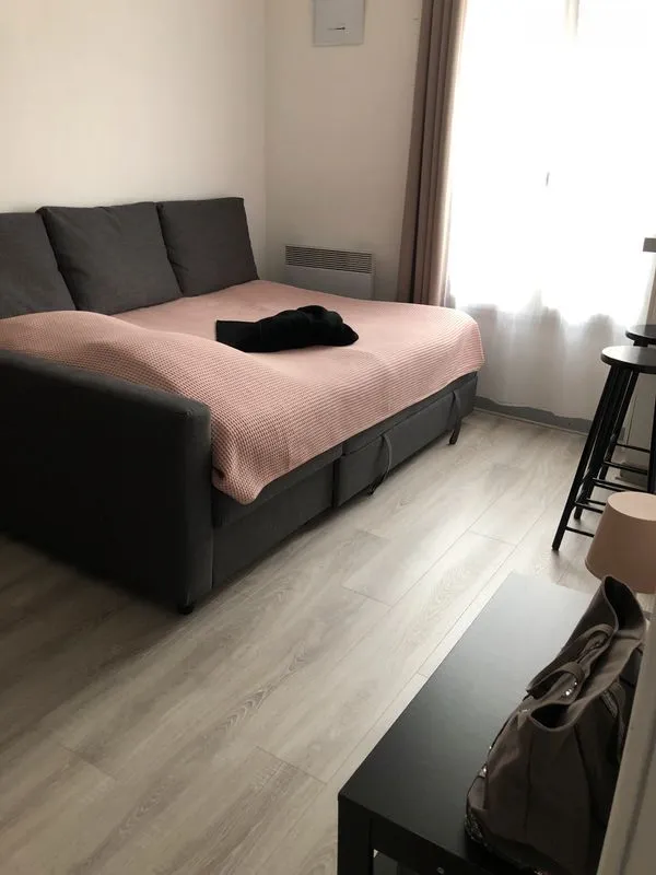Location Paris Appartement 6a38581d679f