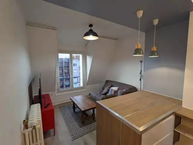 Location Paris Appartement 6a385825eb96