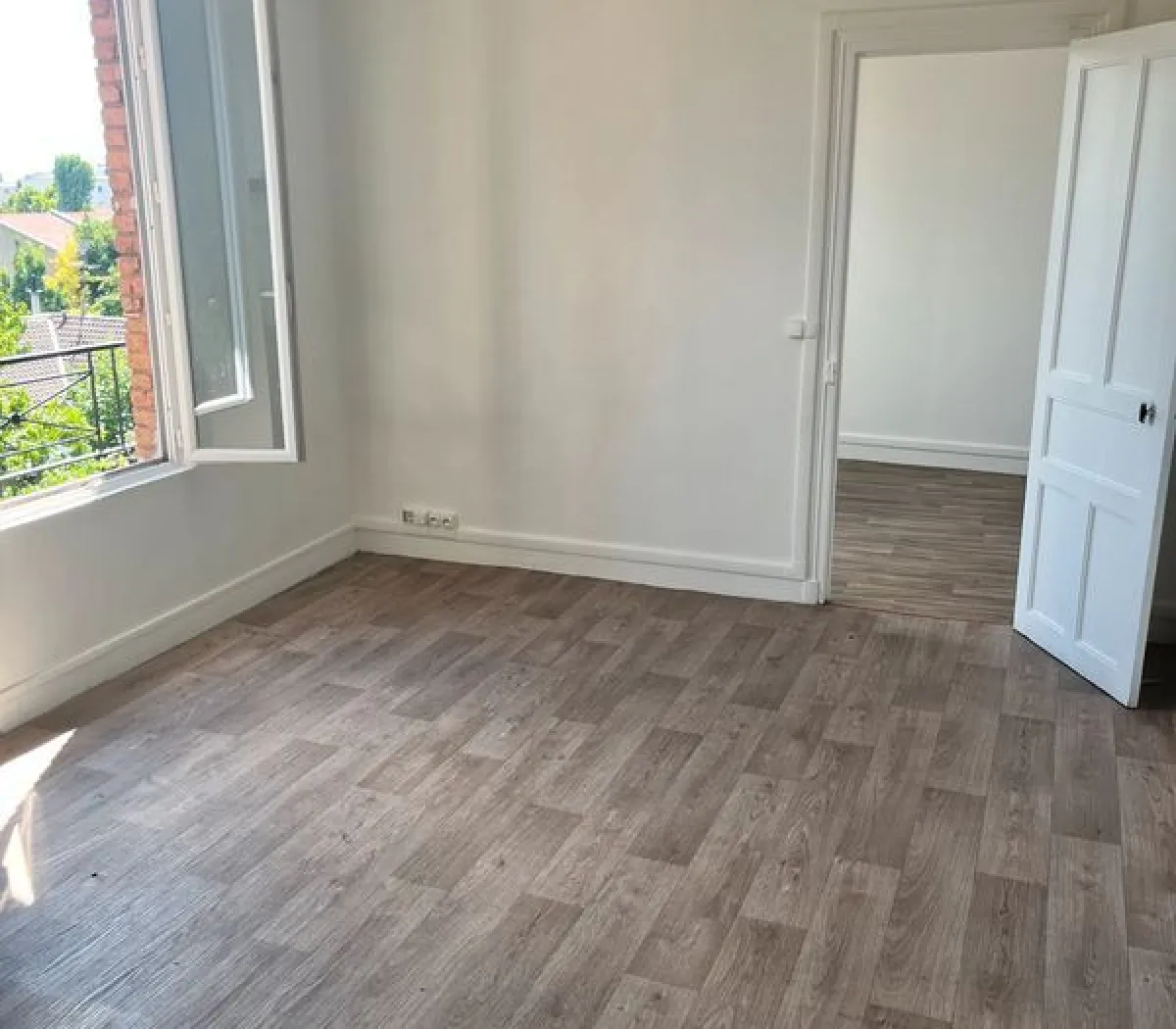 Location Le Bourget Appartement 6a385b016867