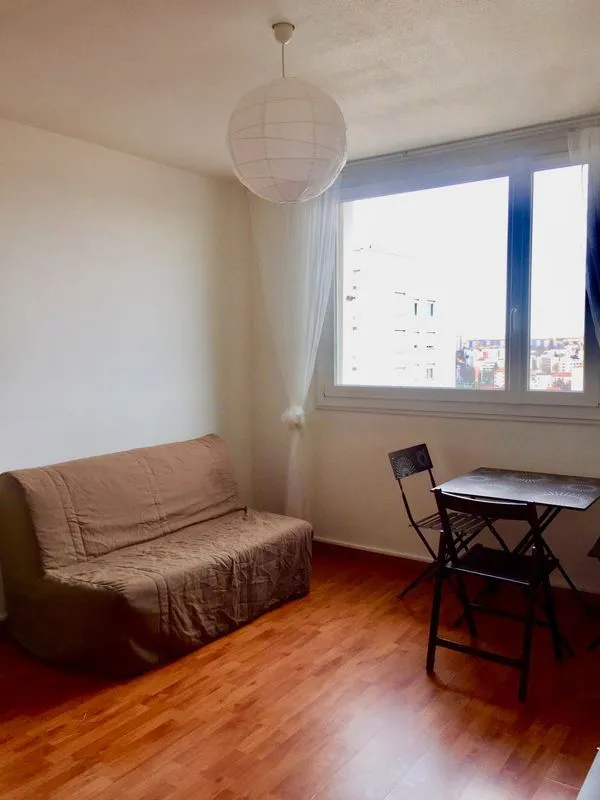 Location Lyon Appartement 6a385b12eca1