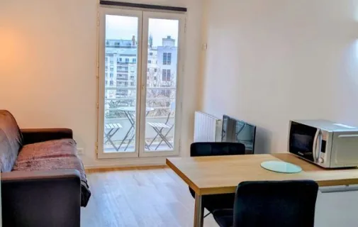 Location Courbevoie Appartement 6a3868525329