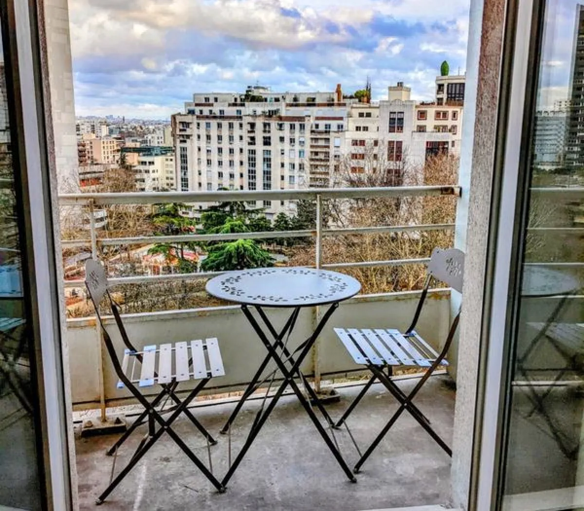 Location Courbevoie Appartement 6a3868525329