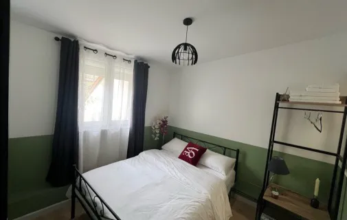 Location Aubervilliers Appartement 6a386859f3f7