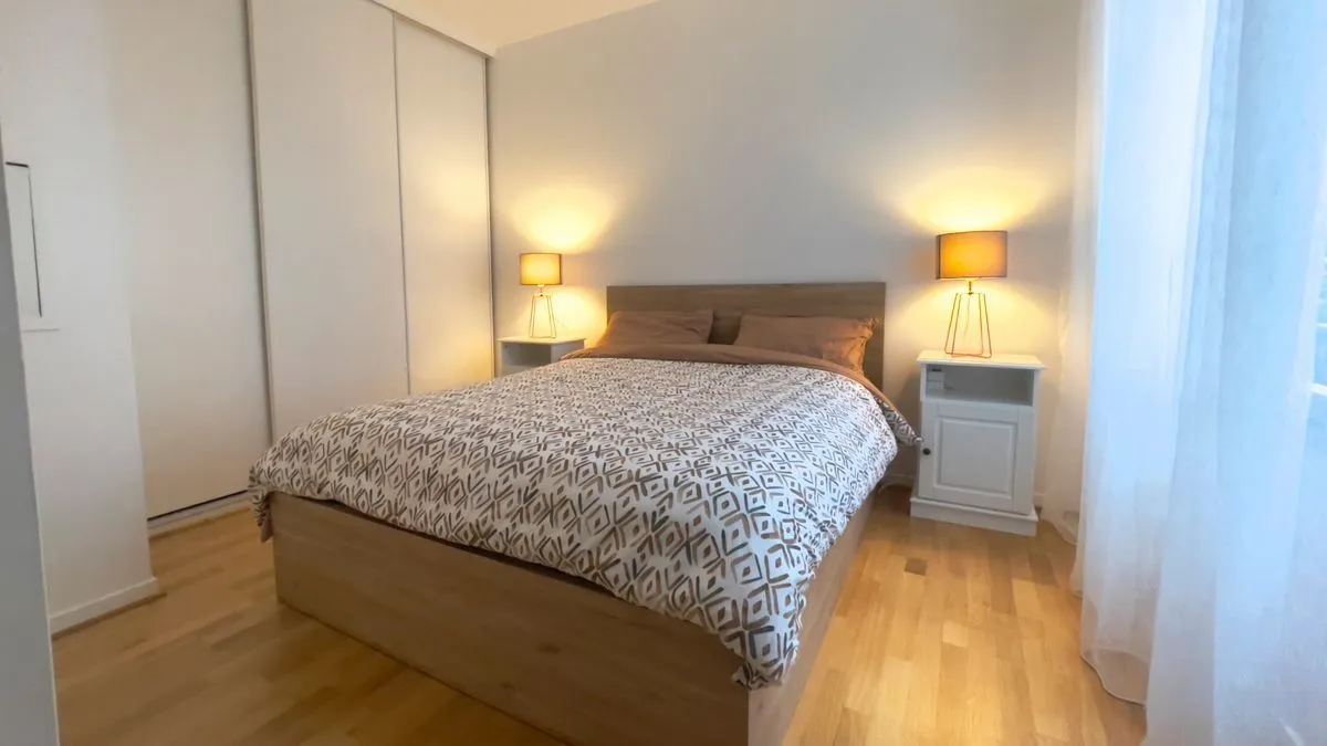 Location Courbevoie Appartement 6a3909f6dae9
