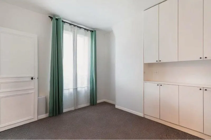 Location Vanves Appartement 6a390d0dd833