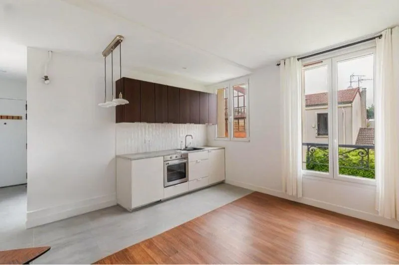 Location Vanves Appartement 6a390d0dd833