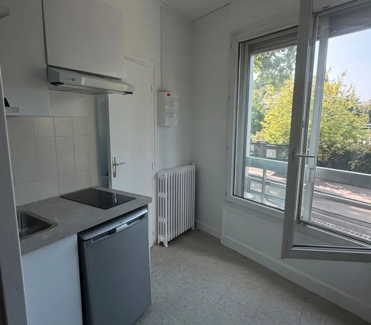 Location Vanves Appartement 6a390d2600ba