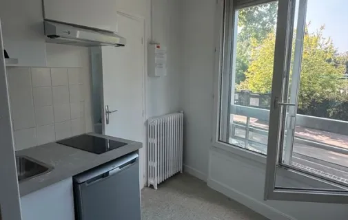Location Vanves Appartement 6a390d2600ba