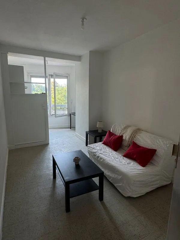 Location Vanves Appartement 6a390d2600ba
