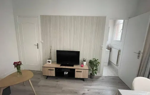Location Suresnes Appartement 6a391b9770e7