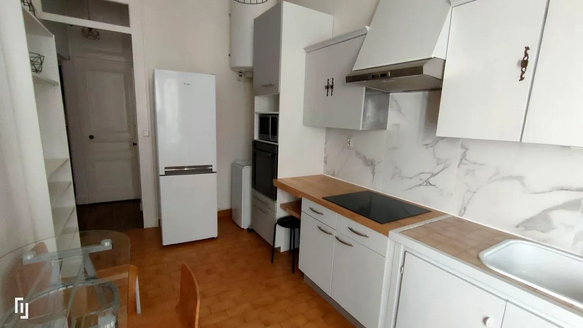 Location Lyon Appartement 6a3938485053