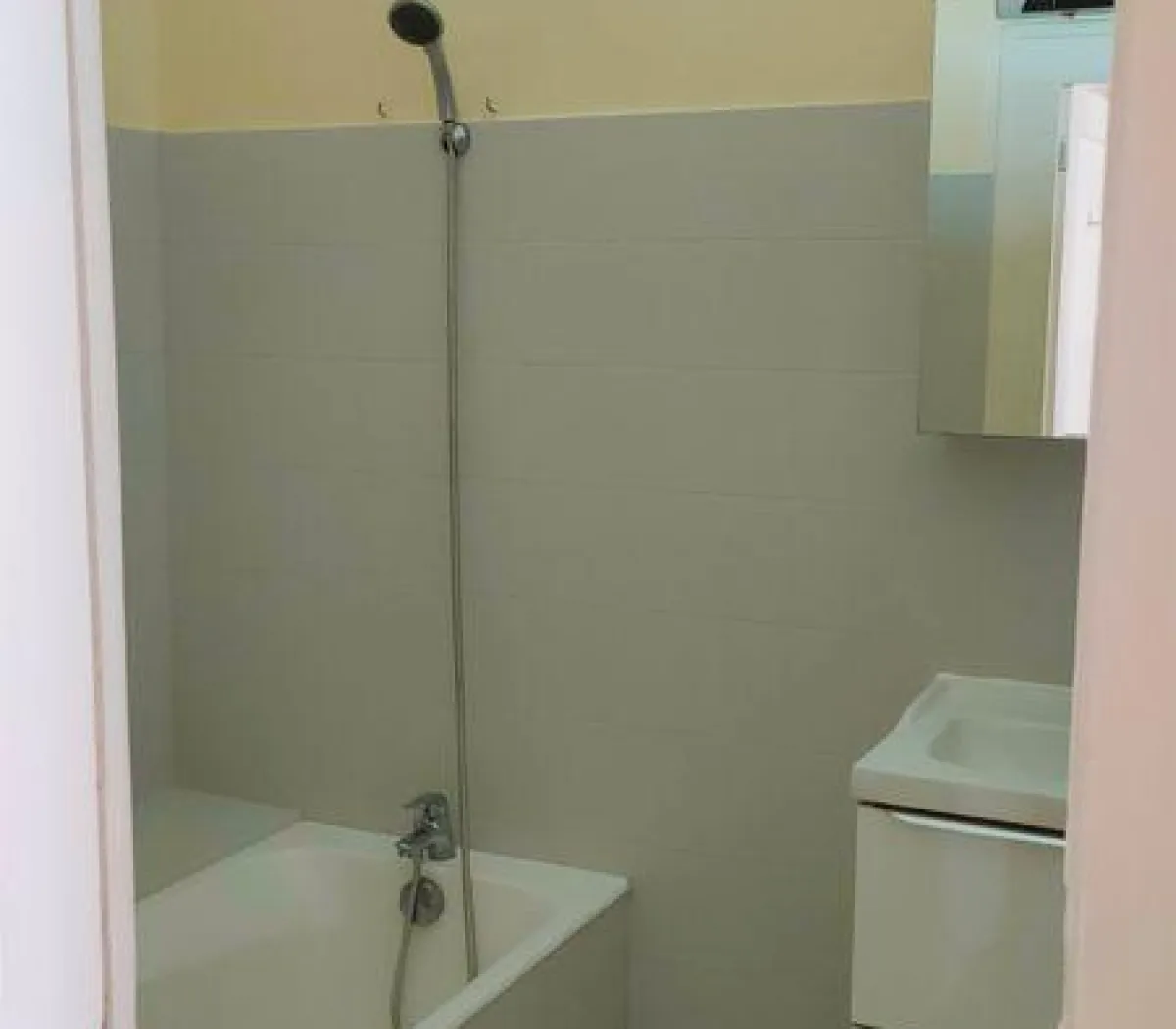 Location Lyon Appartement 6a3938485053
