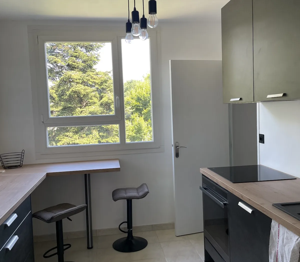 Location Rennes Appartement 6a3a149dd7a8