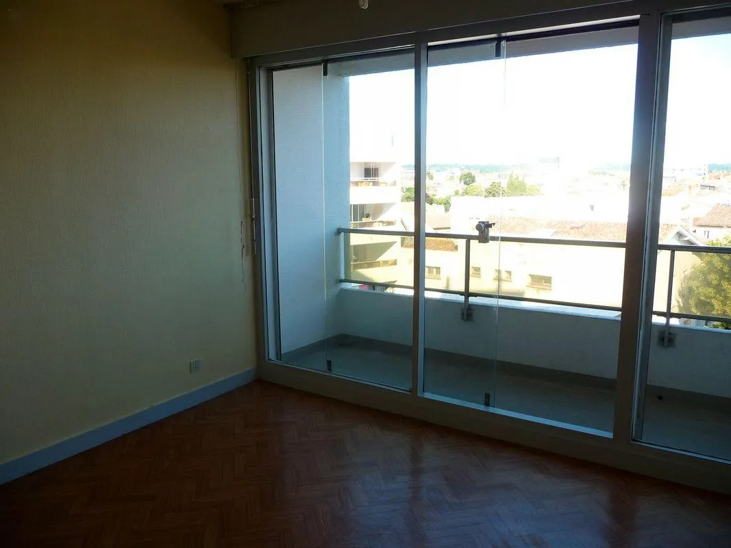 Location Bordeaux Appartement 6a3a4ae567e1