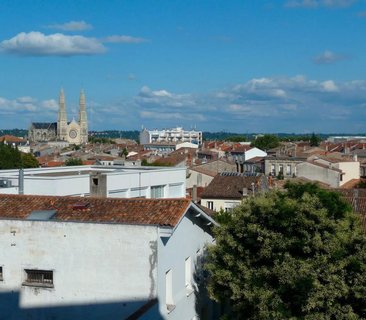 Location Bordeaux Appartement 6a3a4ae567e1