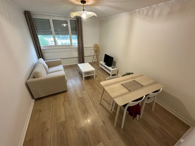 Location Saint-Étienne Appartement 6a3b6ea2b2aa
