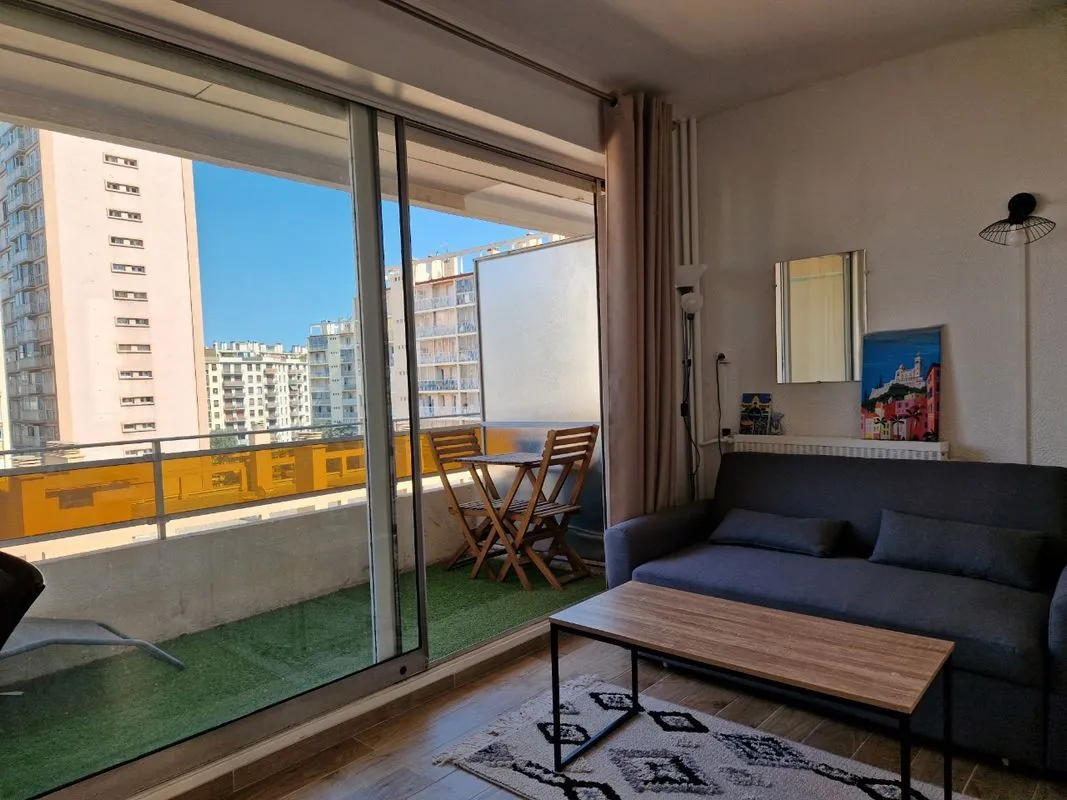Location Marseille Appartement 6a3c04ec39a1