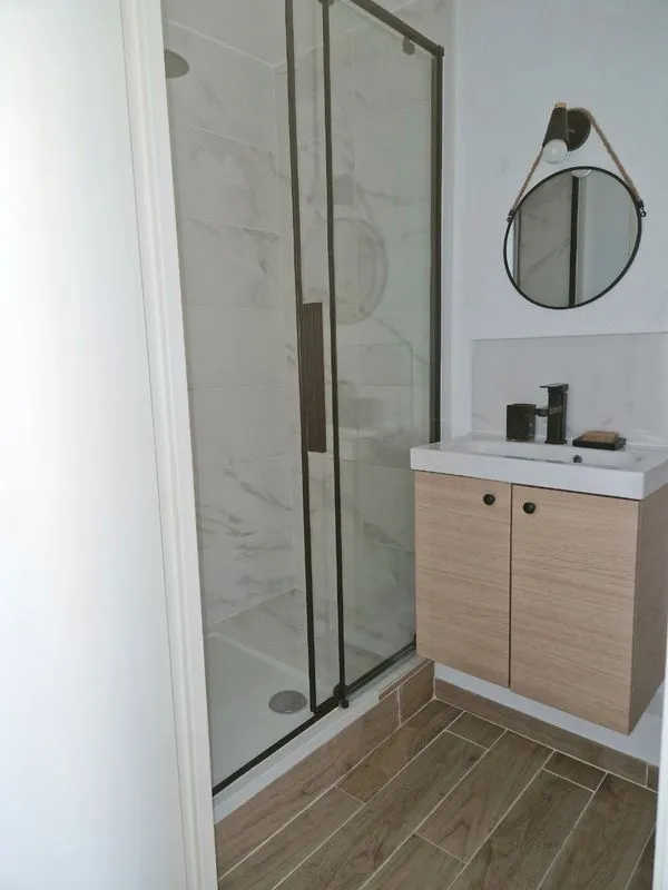 Location Marseille Appartement 6a3c04ec39a1