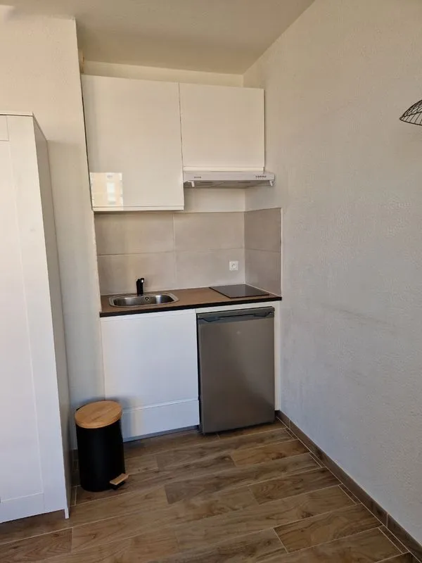 Location Marseille Appartement 6a3c04ec39a1