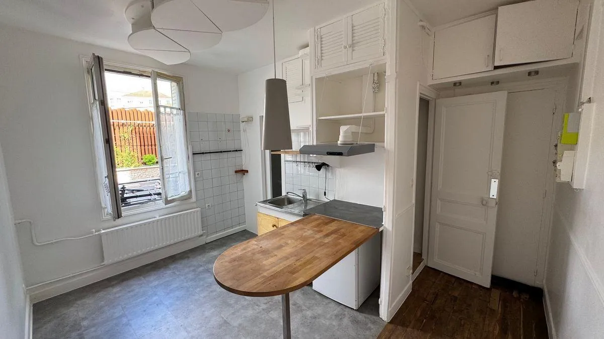 Location Fontenay-sous-Bois Appartement 6a3d2d4f4a79