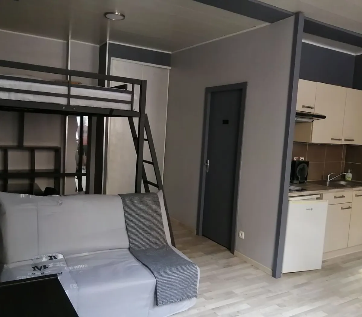Location Bordeaux Appartement 6a3fee5aa6f1