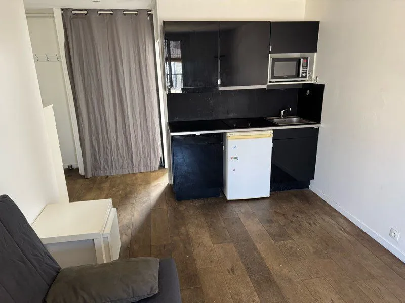 Location Paris Appartement 6a3ff2e7a6c8