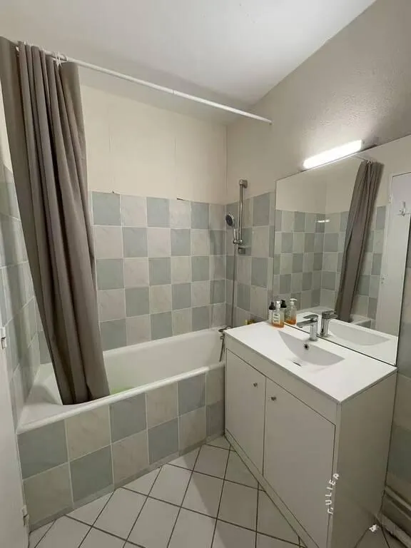 Location Antony Chambre 6a4239e30fe3