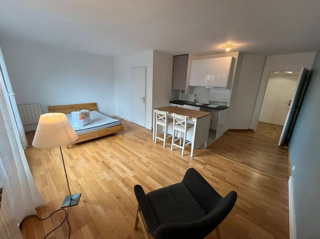 Location Rueil-Malmaison Appartement 6a42882ba14f