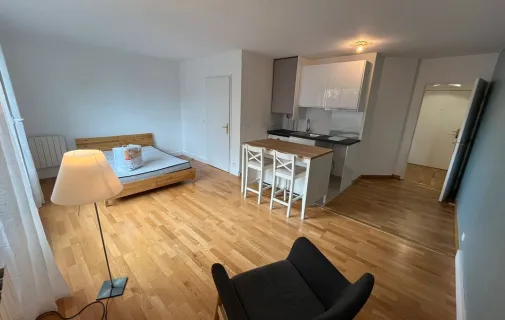 Location Rueil-Malmaison Appartement 6a42882ba14f