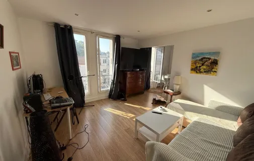 Location Paris Appartement 6a429466896a
