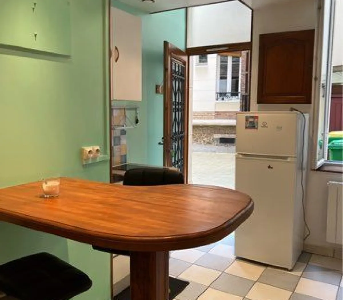Location Paris Appartement 6a4368cedad8