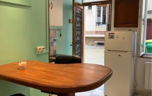 Location Paris Appartement 6a4368cedad8